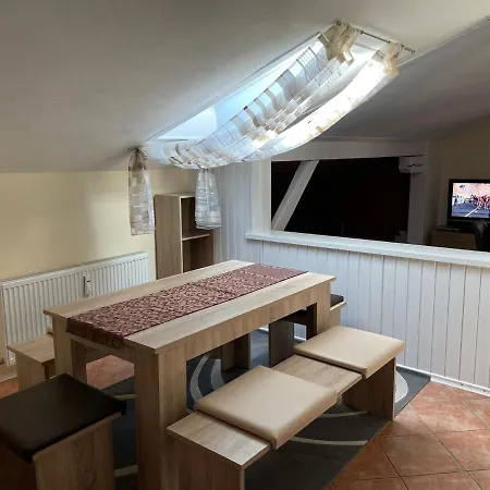 Lejlighed Geraeumiges Domizil Mit Bergblick Und Sauna *