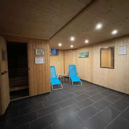Geraeumiges Domizil Mit Bergblick Und Sauna * Oberwoessen